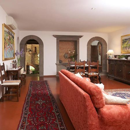 Apartment In B&B Del Giglio San Donato in Poggio Dış mekan fotoğraf