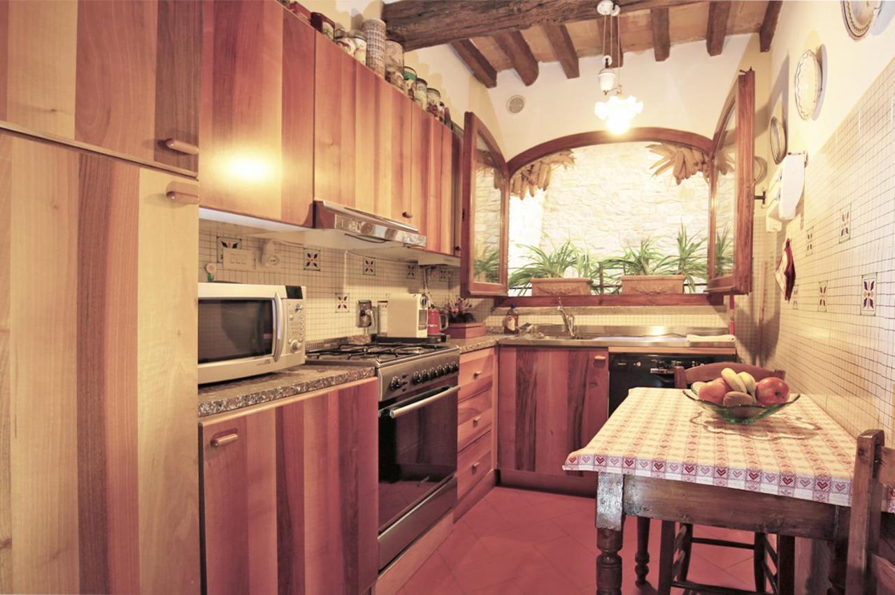 Apartment In B&B Del Giglio San Donato in Poggio Dış mekan fotoğraf