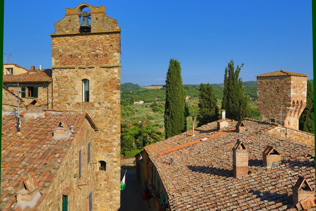 Apartment In B&B Del Giglio San Donato in Poggio Dış mekan fotoğraf